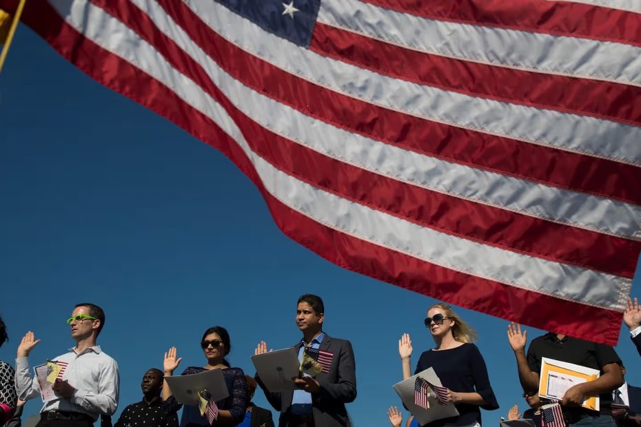 Bagaimana Imigrasi Membentuk Hukum Modern AS